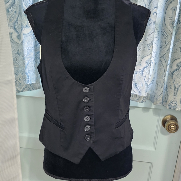 🧨 New York & Co. Black Vest - Picture 1 of 4